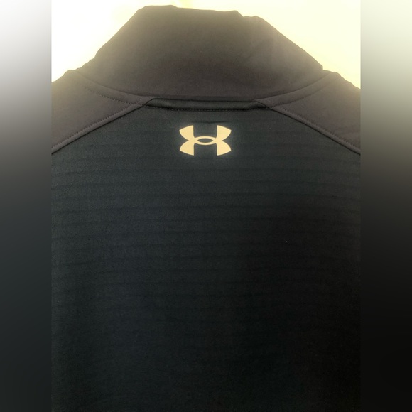 Under Armour Golf Pullover (S) - Picture 11 of 16